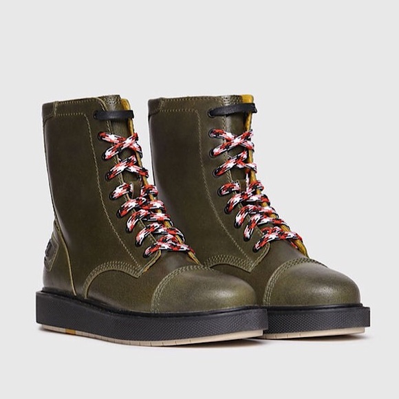 diesel d cage boots